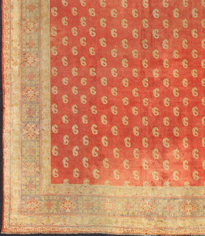 Antique Turkish Oushak Rug with All - Over Design with Red, Light Green and Gold. Antique Turkish Oushak rug with all - over design with red, light green and gold. Turkish Oushak antique carpet in red. Keivan Woven Arts / rug 17 - 0801, country of or... - Keivan Woven Arts17 - 0801 - 8851Rug