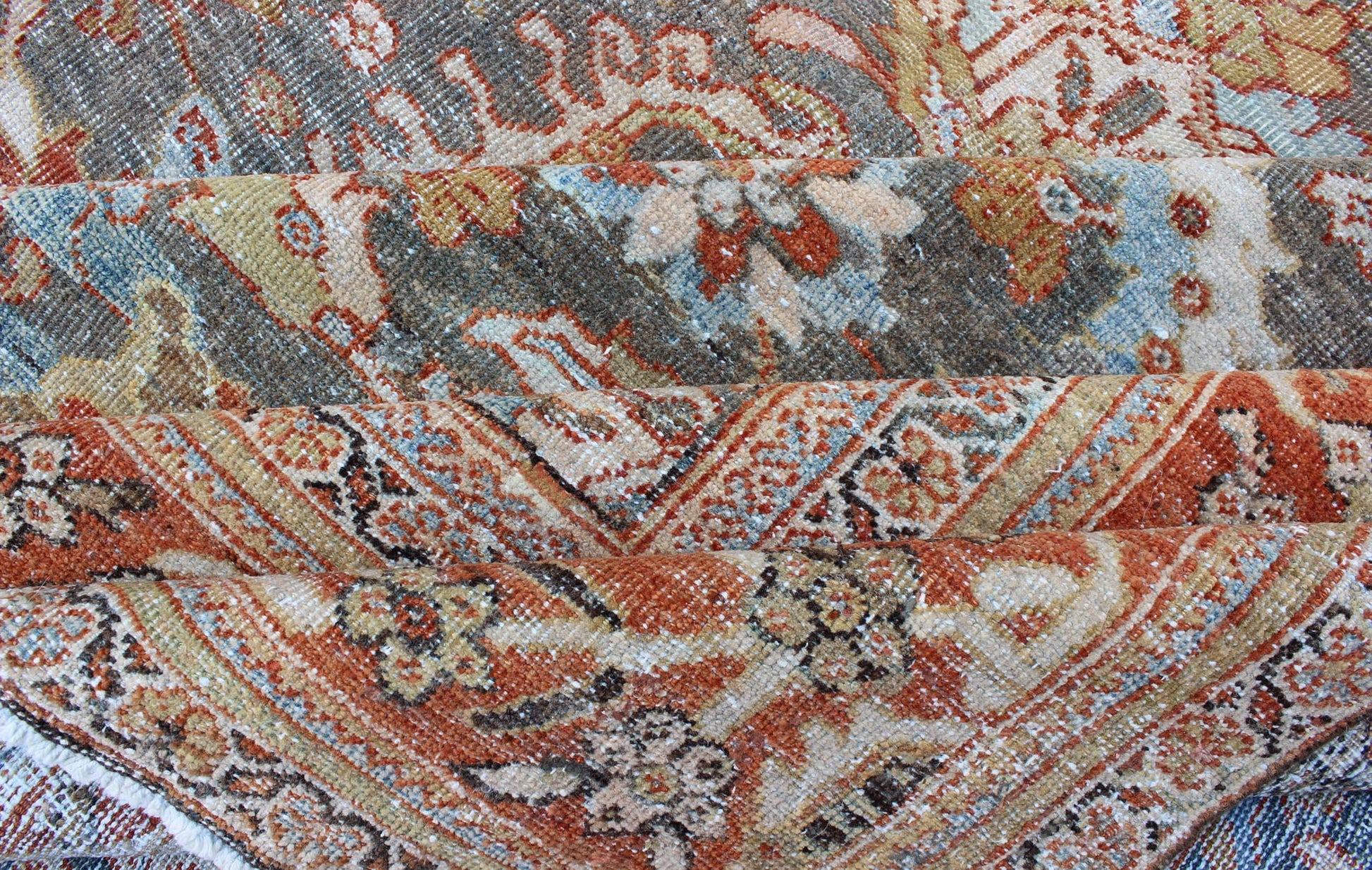 Large Antique Persian Sultanabad Rug in Gray, Gray/Green, Lime Green & Rust Red. Large antique Persian Sultanabad rug in gray/green, lime green, light blue, yellow, cream, faded gold, salmon, light green and rust/red, rug 18 - 0301, country of ori... - Keivan Woven Arts18 - 0301 - 9553Rug