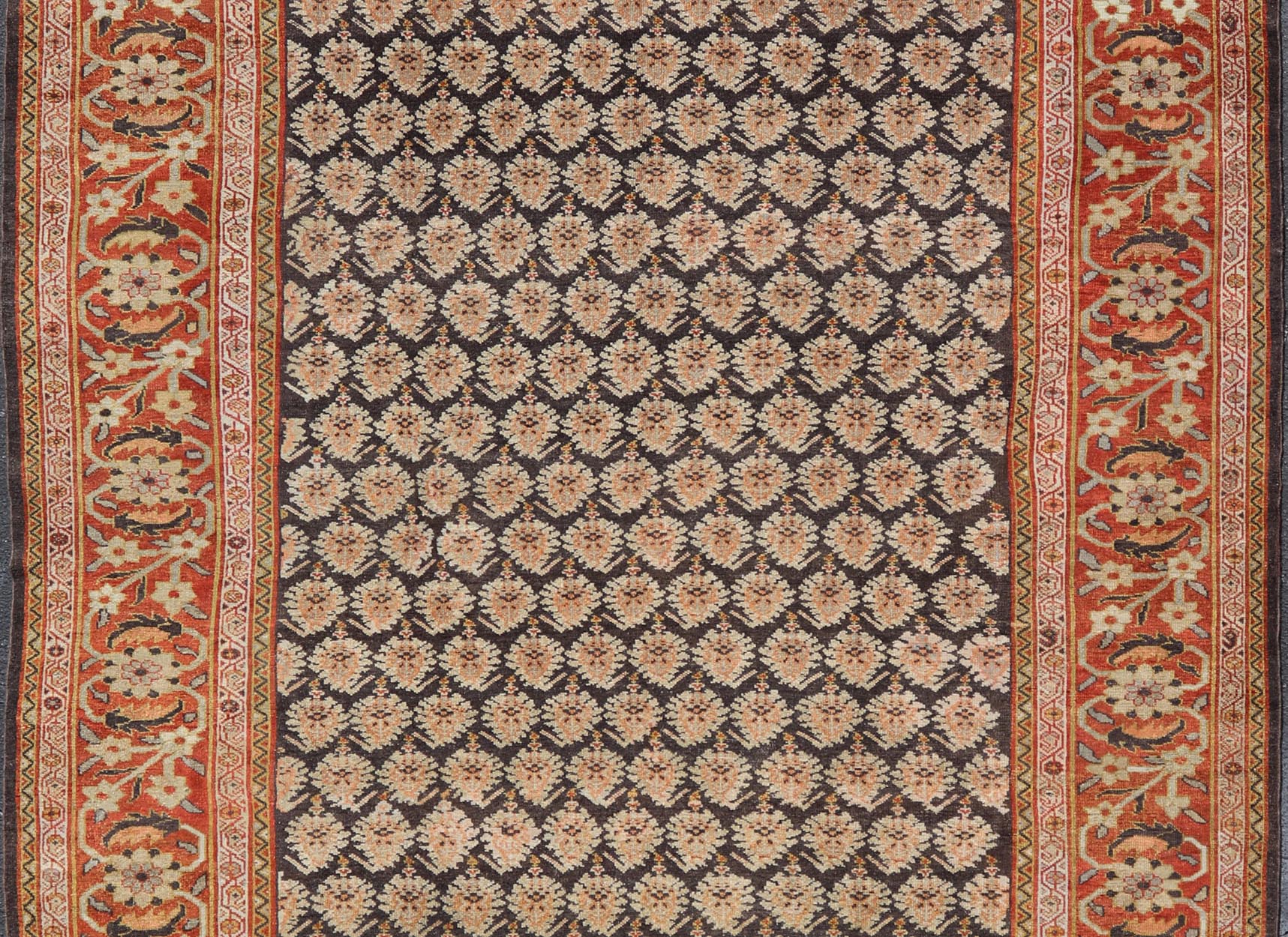 Red and blue Persian Sultanabad Mahal Antique rug with small - scale all - over Design. Keivan Woven Arts / rug 19 - 0501, country of origin / type: Iran / Sultanabad Mahal, circa 1920 Measures: 10'3 x 15'2 - Keivan Woven Arts19 - 0501 - 15477 - G - 2708Rug