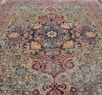 Lavar Kerman Antique rug from Persia with vibrant jewel tones and Floral Medallion Design, rug 19 - 0502, country of origin / type: Iran / Kerman, circa 1900 This antique Persian Lavar Kerman rug, circa 1900 from the early 20th century, features a... - Keivan Woven Arts19 - 0502 - 2736Rug