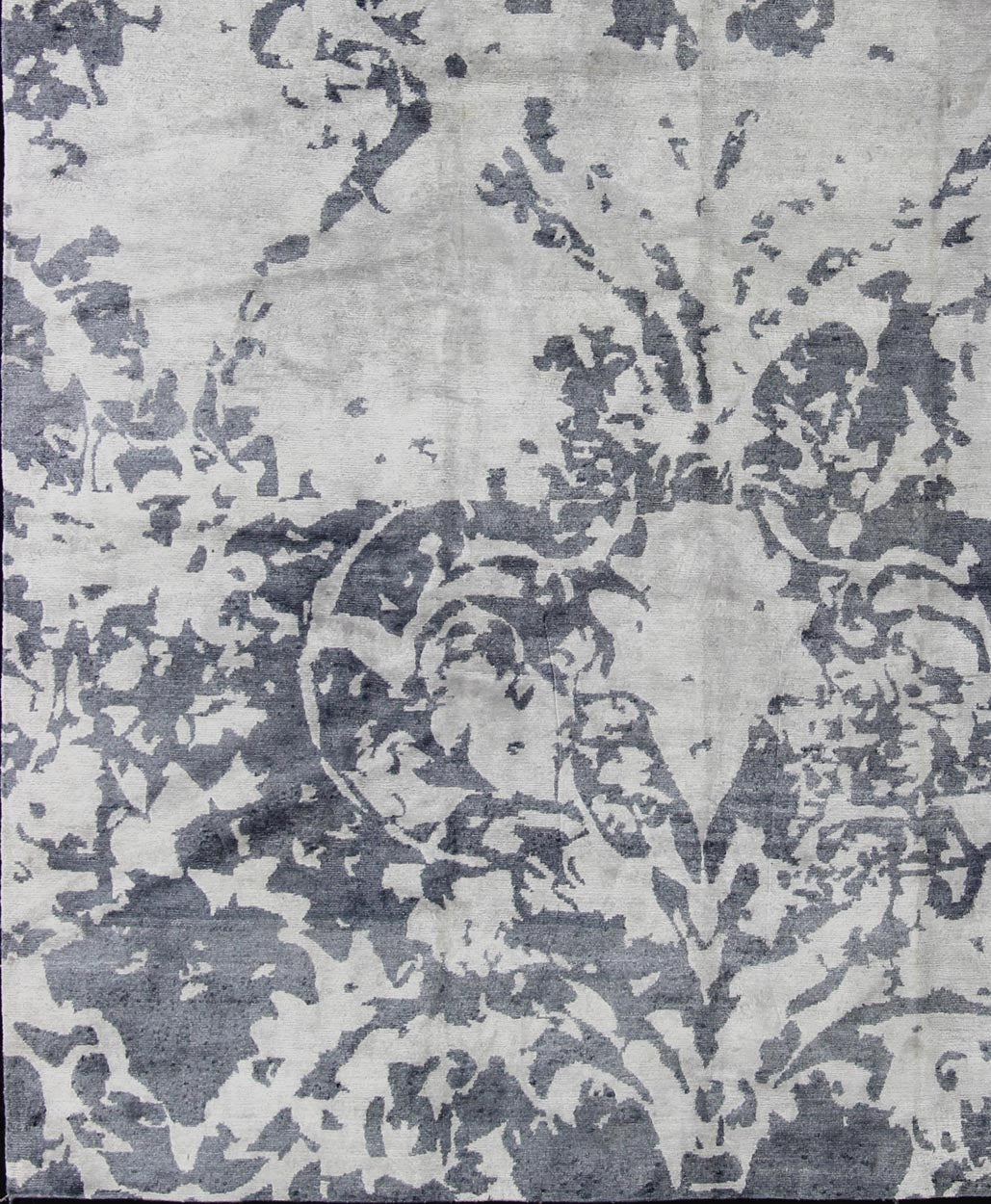 Nepalese Modern rug with modern design. Keivan Woven Arts / rug 19 - 0816, country of origin / type: Nepal / Modern. Measures: 9'1 x 12'. This rug from Nepal features a modern design rendered in shades of gray blue and white. - Keivan Woven Arts19 - 0816 - 11649Rug