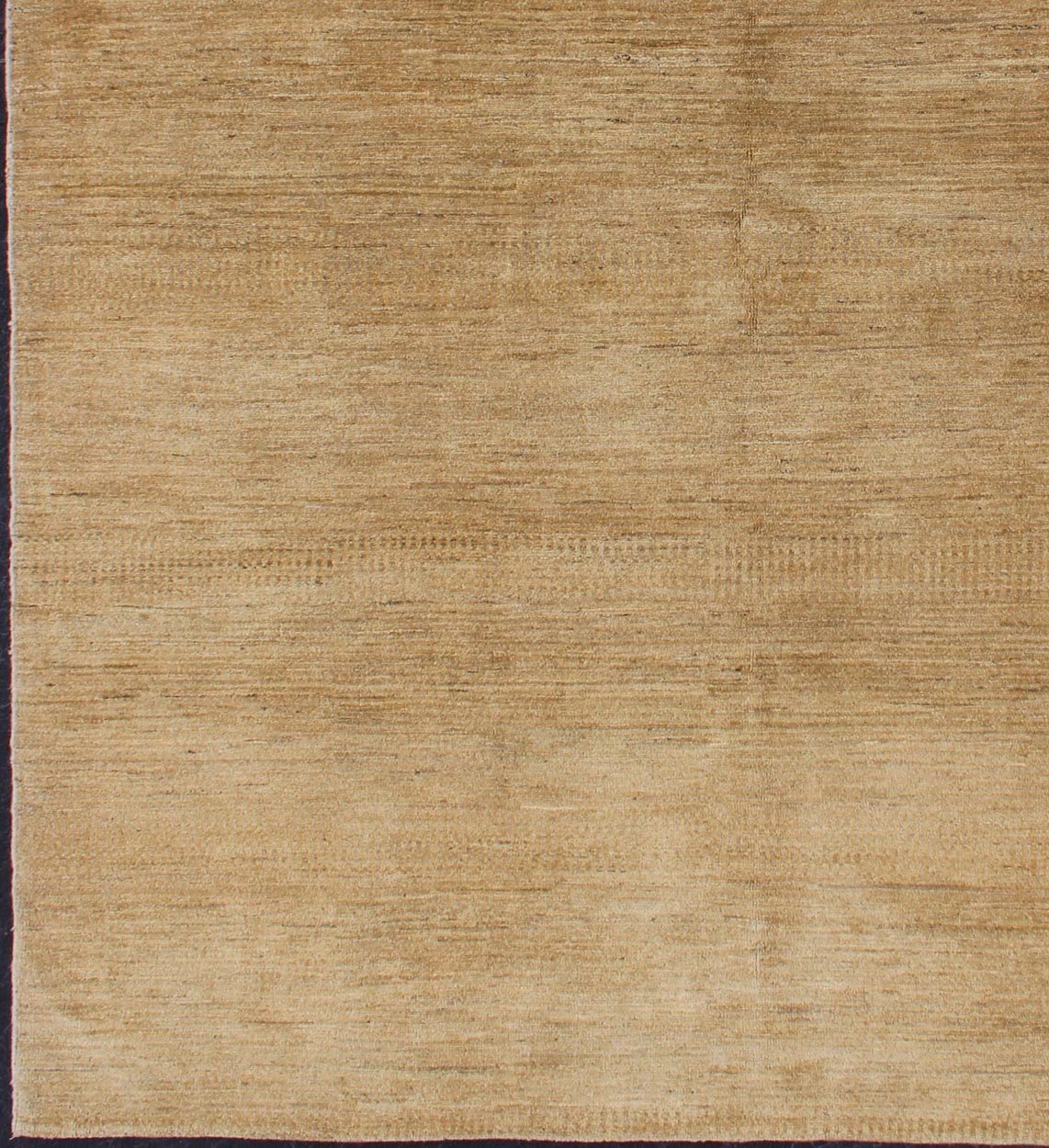 Nepalese Modern Rug in Variegated Sand Colors - 63 81, rug 19 - 0829, country of origin / type: Nepal / Modern kwarugs This Tibetan rug from Nepal features a modern all - over design of variegated shades of sand. Measures: 6'3 x 8'1 - Keivan Woven Arts19 - 0829 - 1907Rug