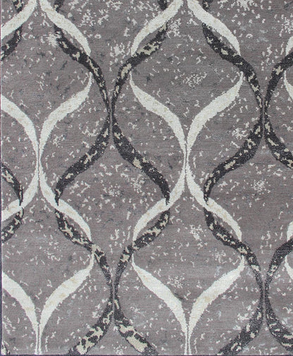 Keivan Woven arts Modern Nepalese Rug in Wool and Silk. Keivan Woven Arts Nepalese modern rug in shades of Dove gray, taupe, Black and ivory, rug/ 19 - 0835, country of origin / type: Nepal / Modern Measures: 4'1 x 6'. This Keivan Woven art... - Keivan Woven Arts19 - 0835 - 11681Rug