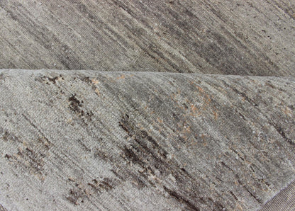 Finely Woven Wool and Silk Modern Rug from Nepal by Keivan Woven Arts Rug 19 - 0837, Keivan Woven Arts / country of origin / type: Nepal / Modern This Tibetan rug, made in Nepal was woven with wool and silk and features a modern design rendered in... - Keivan Woven Arts19 - 0837 - 11689Rug