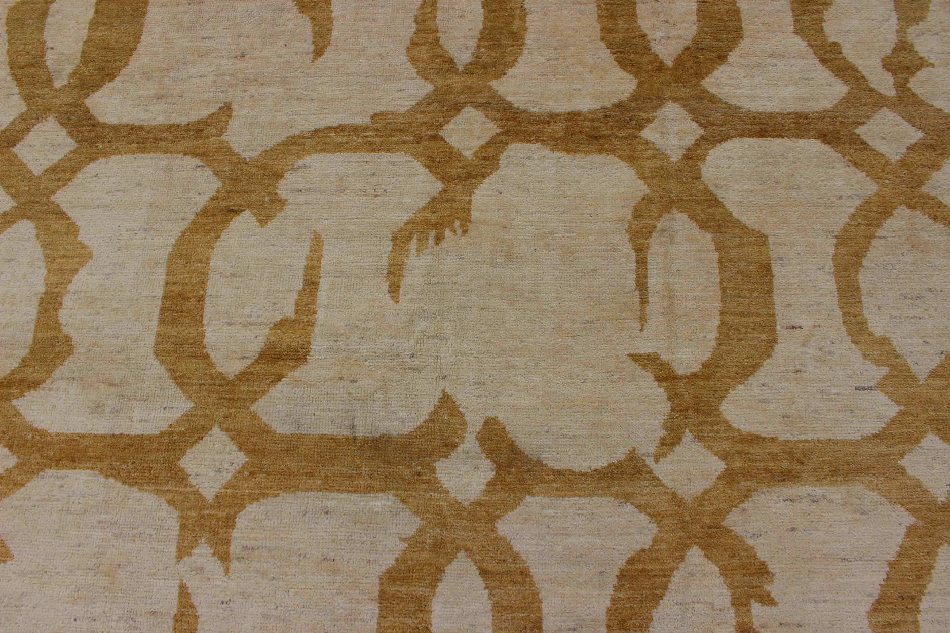 Modern Afghan Rug with Abstract Pattern. Fine modern rug rug with abstract design. Measures: 10' x 13'. This tribal Afghan rug with a modern design rendered in a abstract pattern, features a cream background and marigold color in the pattern. Th... - Keivan Woven Arts1912 - 286 - 12339Rug