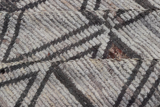 Large Moroccan Style Distressed Modern Rug in Diamond and Triangle Design. Modern Hand-Knotted Rug in Wool with All-Over Triangle Geometric Tribal Design in Off White, Brown, Light Teal and neutrals. Keivan Woven Arts; rug SNK-1149, country of origin /...