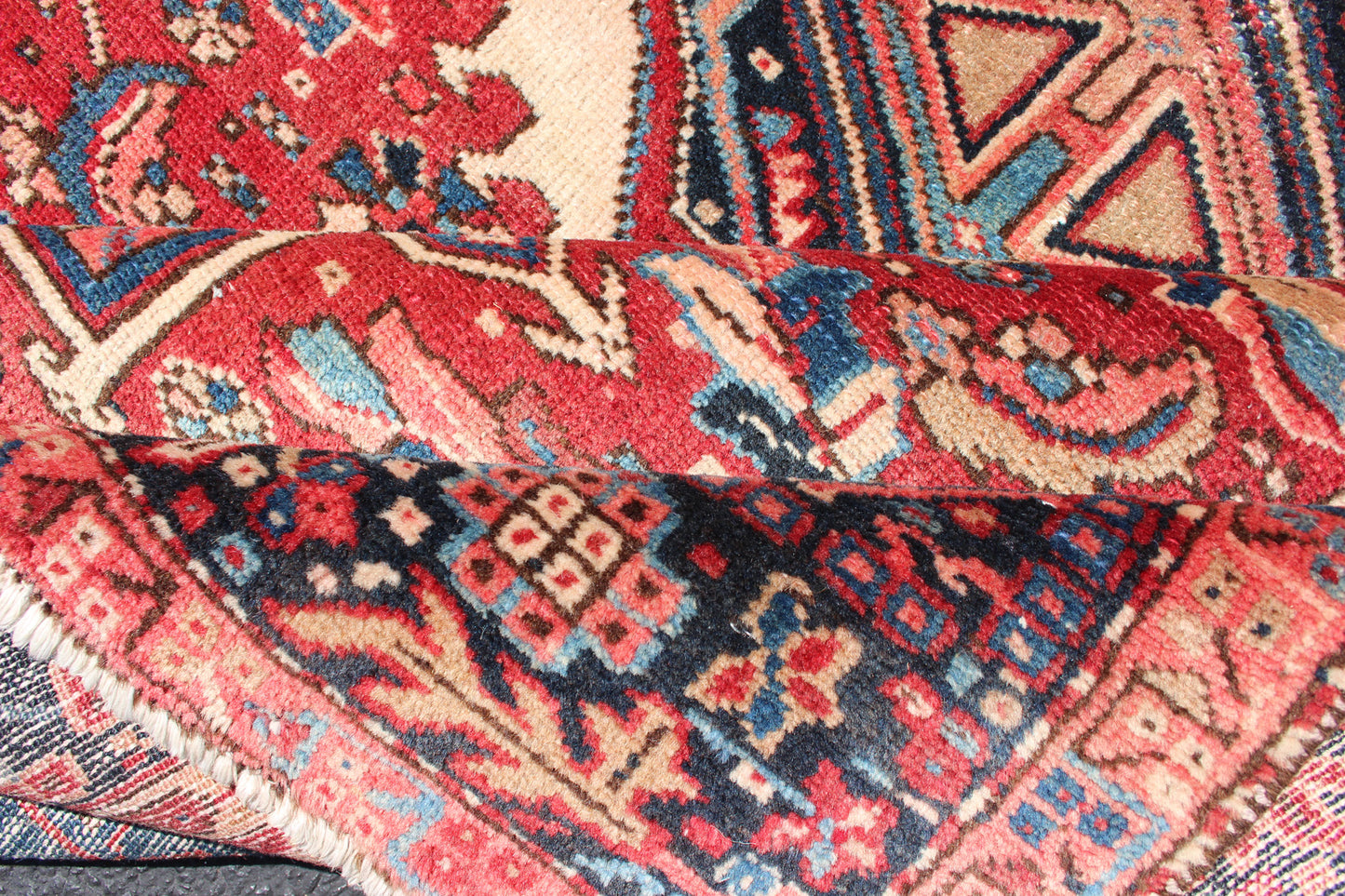 Vintage Persian Heriz with Medallion in Red and Blue 4'10 X 6'2
 
 
 
  Keivan Woven Arts, Semi Antique Heriz Rug, Rug / shlly-1. Vintage Karajeh Heriz Persian Rug with soft red, faded red Red and Blue Rug, Shhly-1 
 
 Measure: 4'10 X 6'2