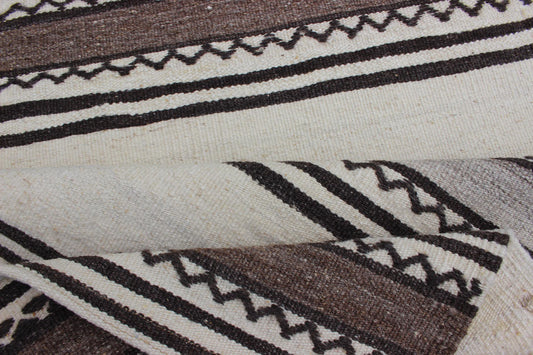 Vintage Turkish Kilim Flat-Weave Runner with Modern Stripe Design
 
 
 
 Modern Kilim Runner from Turkey with Stripes. Keivan Woven Arts / rug EN-165761, country of origin / type: Turkey / Kilim, circa 1960
 
 
 
 This modern-design vintage runner from...