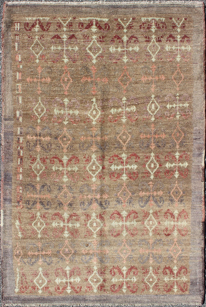 Vintage Turkish Carpet with All-Over Design Set on Light Taupe Field
 
 
 
 Turkish Carpet with All-Over Design Set on Light Taupe Field rug/en-601 origin/turkey kwarugs
 
 
 
 The design of this beautiful vintage Turkish rug from mid-20th century Turk...