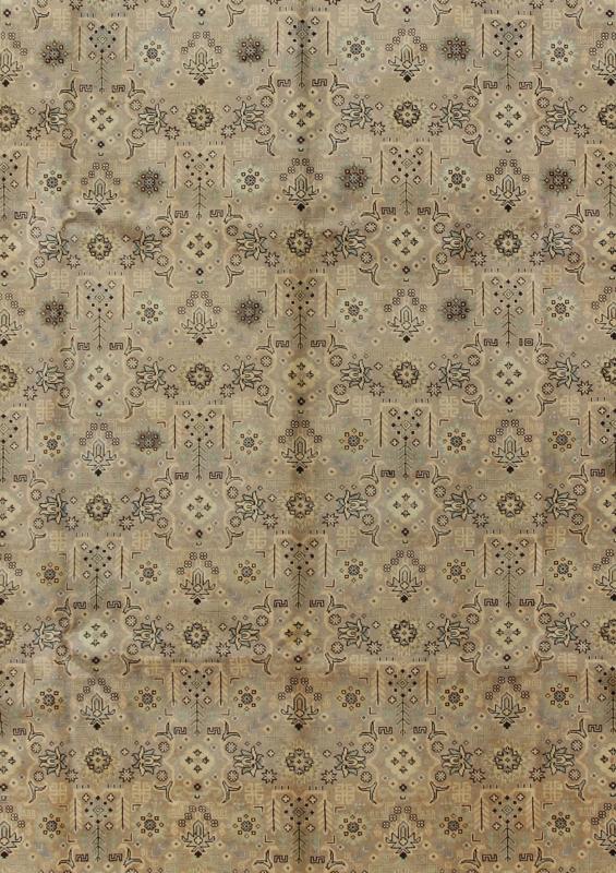 Vintage Persian Tabriz Rug with all over design in light colors, rug H-702-09, Persian semi antique Tabriz.
 
 This lovely Mid-Century semi antique Persian Tabriz carpet bears an all-over sub-geometric design paired with a softly muted palette. 
 
 Mea...
