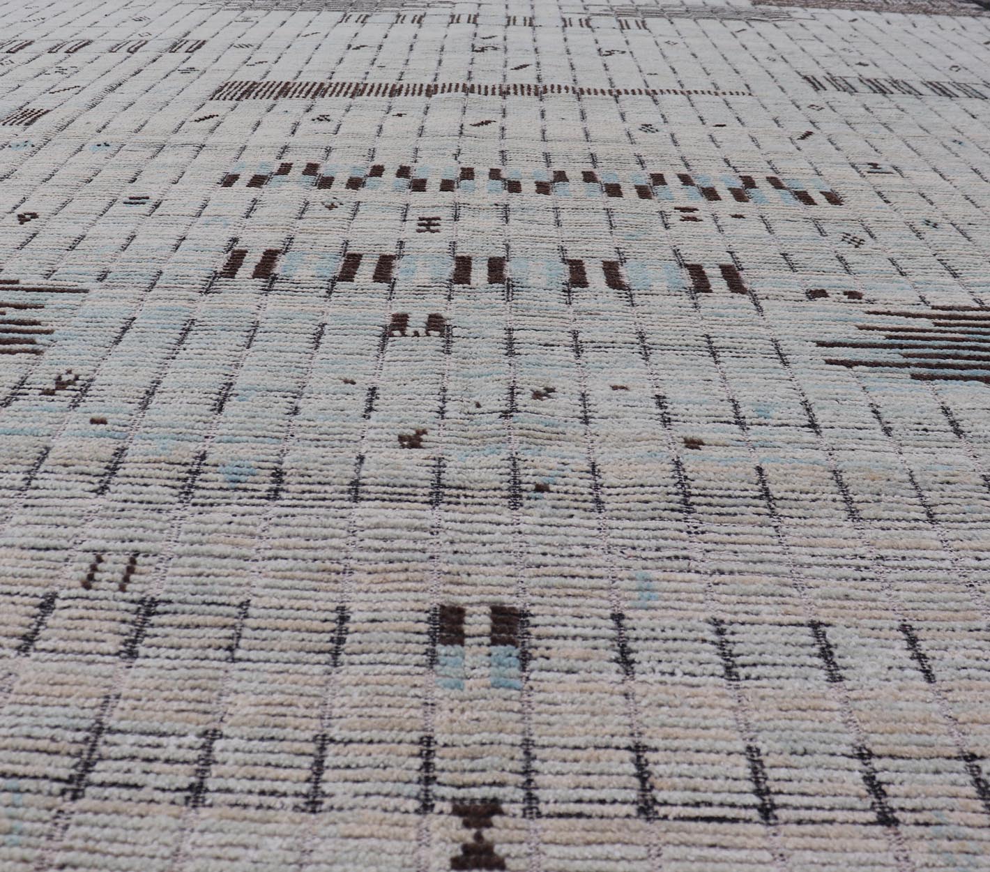 Modern Casual Hand Knotted in Wool with Ice Blue and Brown in Modern Design. Keivan Woven Arts / Country of Origin: Afghanistan Type: Modern Casual Keivan Woven Arts; rug AAR - 1666/ Design: Abstract, Sub - Geometric. Measures: 11'7 x 15'9 This ove... - Keivan Woven ArtsAAR - 1666 - 24426Rugs
