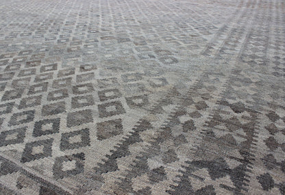 Keivan Woven Arts, Abt - 8132330, Afghan Kilim Rug - Versatile and natural color - tone flat - weave Kilim for a Modern or Classic design Flat - weave Kilim rug with natural tones, rug ABT - 8132330, country of origin / type: Afghanistan / Kilim Thi... - Keivan Woven ArtsABT - 8132330 - 8481Rug