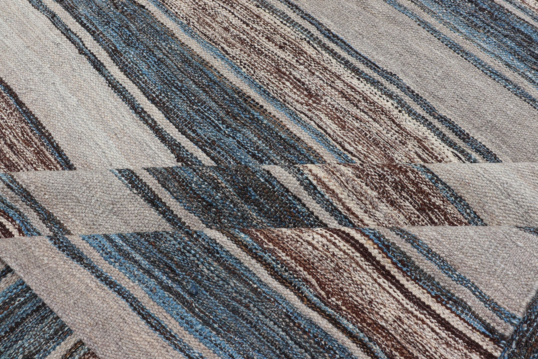 Versatile and natural blue, cream, and brown flat - weave Kilim for a modern or classic design. Flat - weave Kilim rug with brown tones. Keivan Woven Arts / rug AFG - 124, country of origin / type: Afghanistan / Kilim Measures:8'3 x 11'3. This cream, b... - Keivan Woven ArtsAFG - 124 - 15805Rug