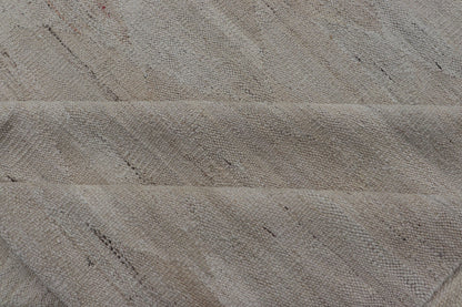 Large Modern Kilim in Neutral Cream with Free Flowing Design. Flat - weave Kilim rug with modern design in shades of cream, rug AFG - 27610, country of origin / type: Afghanistan / Kilim This subtle piece features an all - over free flowing d... - Keivan Woven ArtsAFG - 27610 - 13966Rug