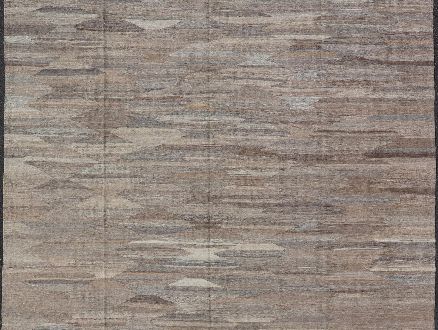 Modern Hand - Woven Flatweave Kilim in Wool with Sub - Geometric Diamond Design This flat - weave kilim has been hand - woven. The rug features an all - over solid/diamond design, rendered in gray, neutral and earthy tones; making this rug a superb fit fo... - Keivan Woven ArtsAFG - 27655 - 19730Rug