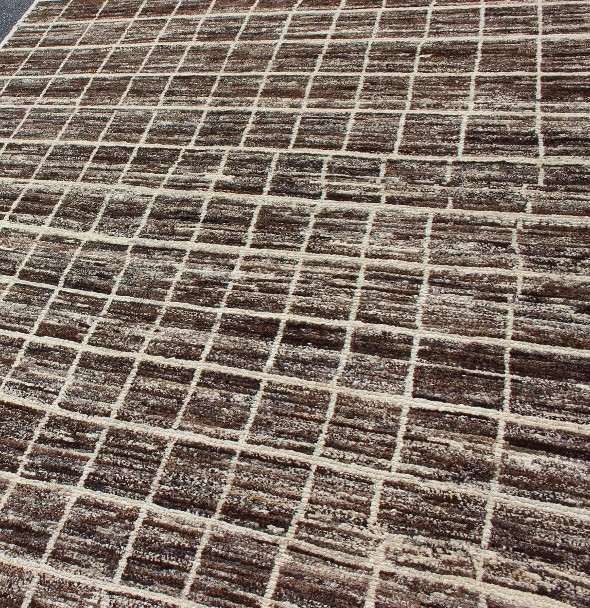 Keivan Woven Arts Natural Wool Modern Rug in Brown and Ivory. Natural Wool Modern Rug with Graph Design in Brown and ivory by Keivan Woven Arts Modern Design and Natural Wool, rug AFG - 29371, country of origin / type: Afghanistan / Modern, condi... - Keivan Woven ArtsAFG - 29371 - 3740Rug