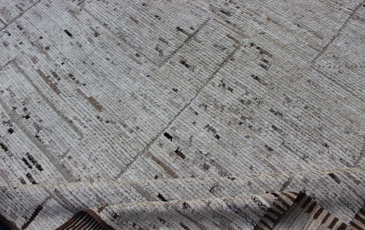 Keivan Woven Arts Modern Design Rug in White & Neutral Tones with Minimalist Design. Measures:9'11 x 11'11 Keivan Woven Arts - off White, Brown and Neutral tone rug with Moroccan free - flowing tribal design, rug afg - 29479, country of origi... - Keivan Woven ArtsAFG - 29479 - 11855Rug