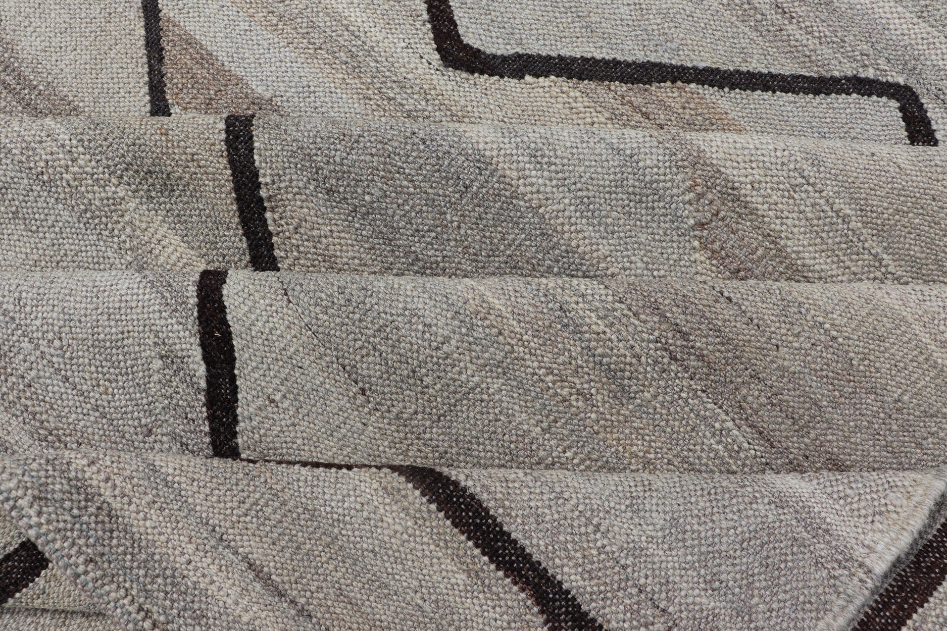 Natural Color - Tone Flat - Weave Modern Kilim in Grays and Brown Versatile and natural color - tone flat - weave Kilim for a modern or Classic design Flat - weave Kilim rug with natural tones, Keivan Woven Arts / rug AFG - 29513, country of origin / type:... - Keivan Woven ArtsAFG - 29513 - 15889Rug
