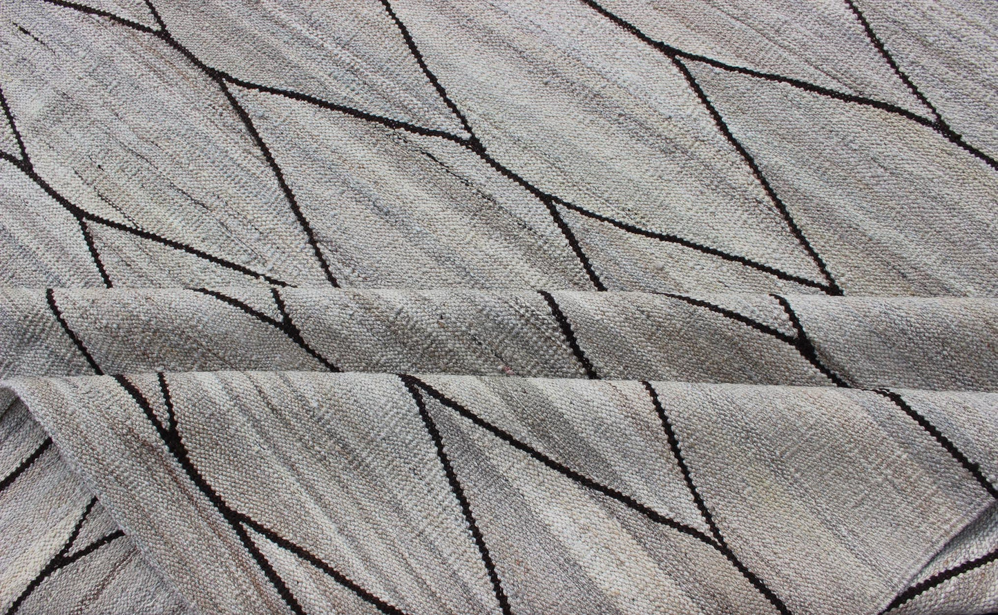 Versatile and natural color - tone flat - weave Kilim for a modern or classic design. Flat - weave Kilim rug with natural tones, Keivan Woven Arts / rug AFG - 29514, country of origin / type: Afghanistan / Kilim Measures: 10'1 x 13'6. This neutral colore... - Keivan Woven ArtsAFG - 29514 - 11938Rug