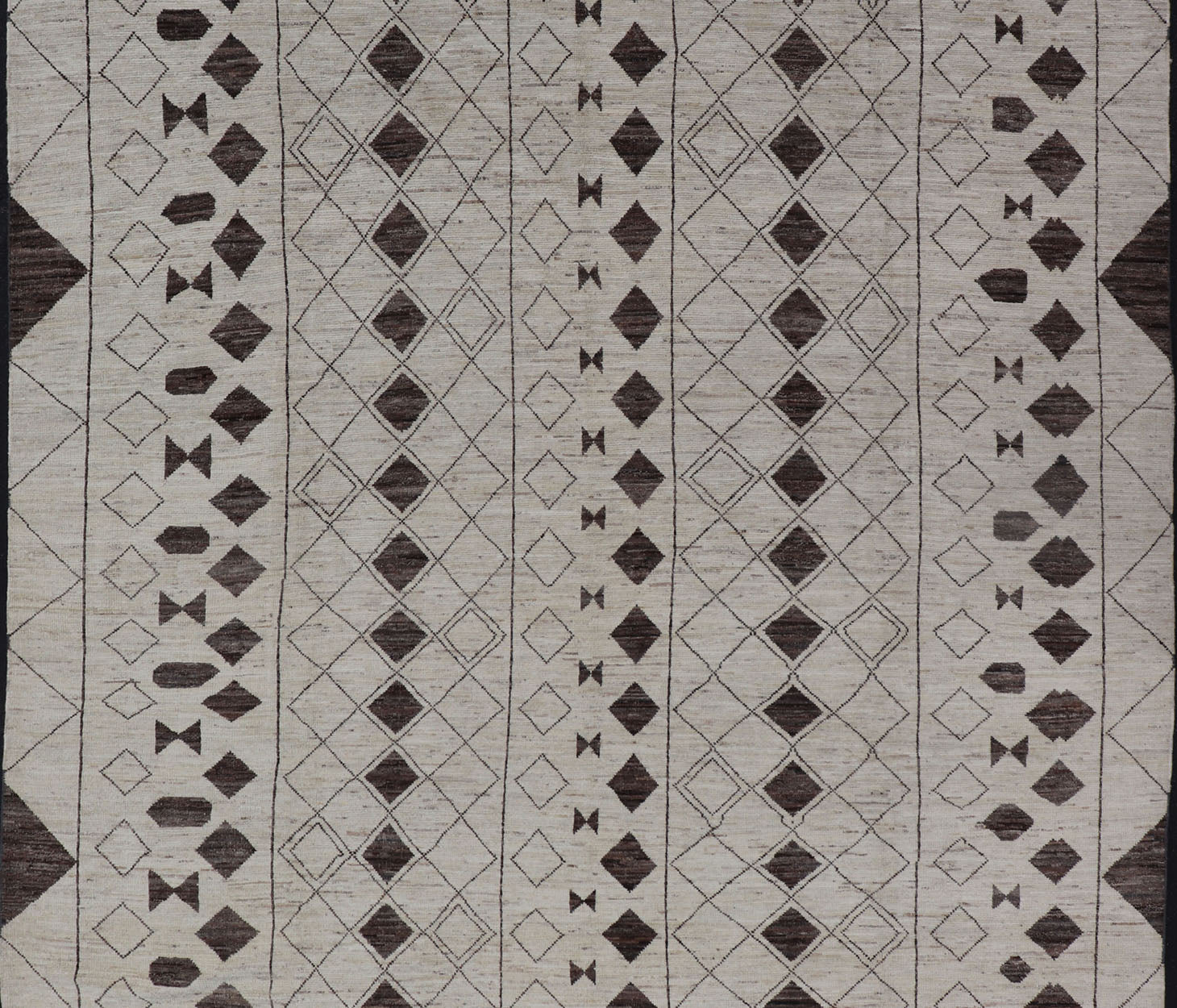 Casual Modern Design Moroccan Rug in bold Brown motifs and White/Ivory Tones. Brown, white/Ivory and Neutral tone rug with casual modern design, rug AFG - 31931 , country of origin / type: Afghanistan / Moroccan tribal, modern casual The unique... - Keivan Woven ArtsAFG - 31931 - 15711Rug