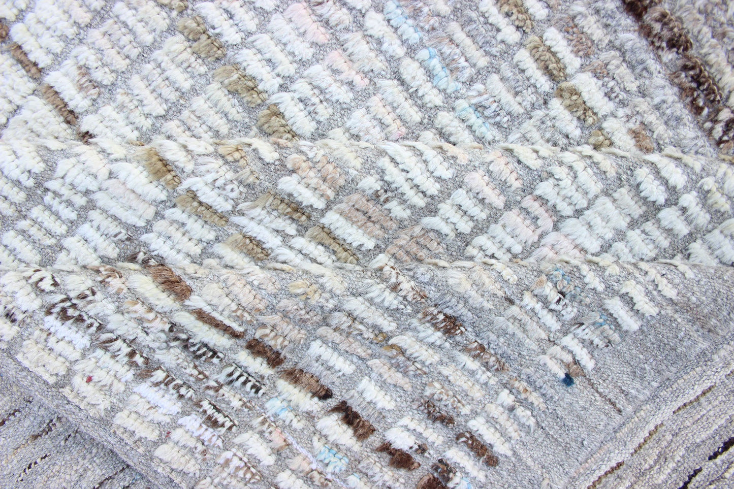 Variegated Taupe and Gray Casual Modern Rug with Combination Hi - Low Texture Casual Modern Hi and low piled rug with checkerboard design in muted taupe, rug AFG - 33304, country of origin / type: Afghanistan / Kilim This Casual modern rug fe... - Keivan Woven ArtsAFG - 33304 - 13840Rug