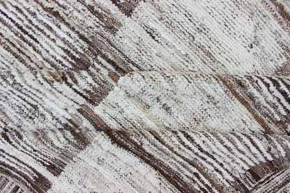 White, Cream and Brown Casual Modern Checkered Design Large Modern Rug. Keivan Woven Arts - Modern piled rug with checkerboard design in natural wool tones , rug AFG - 33324, country of origin / type: Afghanistan / Piled, condition: new This new ... - Keivan Woven ArtsAFG - 33324 - 13872Rug