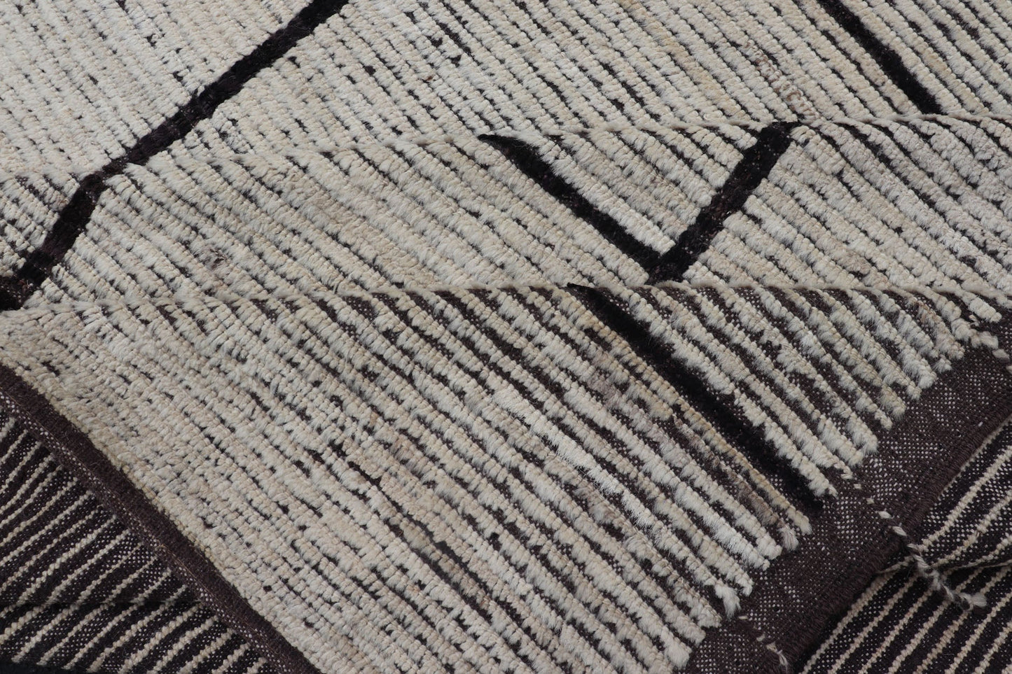 Casual Modern Wool Hand Knotted Black and White Large Scale Modern Rug Modern piled hand knotted rug with all - over modern design in black and white wool tones, rug Keivan Woven Arts / AFG - 36115, country of origin / type: Afghanistan / Piled, co... - Keivan Woven ArtsAFG - 36115 - 6221 - 16778Rug