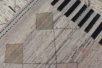 Modern Hand Knotted Moroccan Diamond Pattern in With Tribal Motifs Cream, soft gold, andbrown rug with modern casual design and natural wool, Keivan Woven Arts/rug AFG - 36095, country of origin / type: Afghanistan / Modern, Modern Casual ... - Keivan Woven ArtsAFG - 36118 - 5728 - 16796Rug