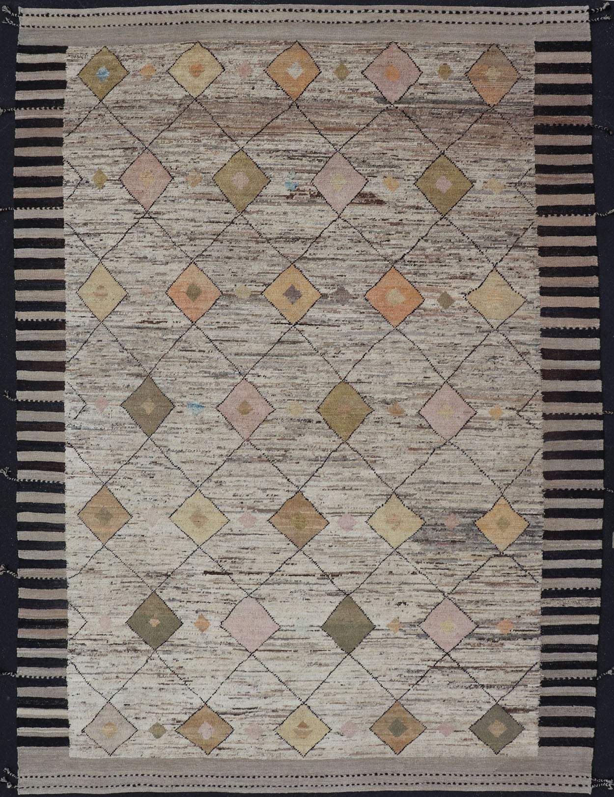 Modern Hand Knotted Moroccan Diamond Pattern in With Tribal Motifs Cream, soft gold, andbrown rug with modern casual design and natural wool, Keivan Woven Arts/rug AFG - 36095, country of origin / type: Afghanistan / Modern, Modern Casual ... - Keivan Woven ArtsAFG - 36118 - 5728 - 16796Rug
