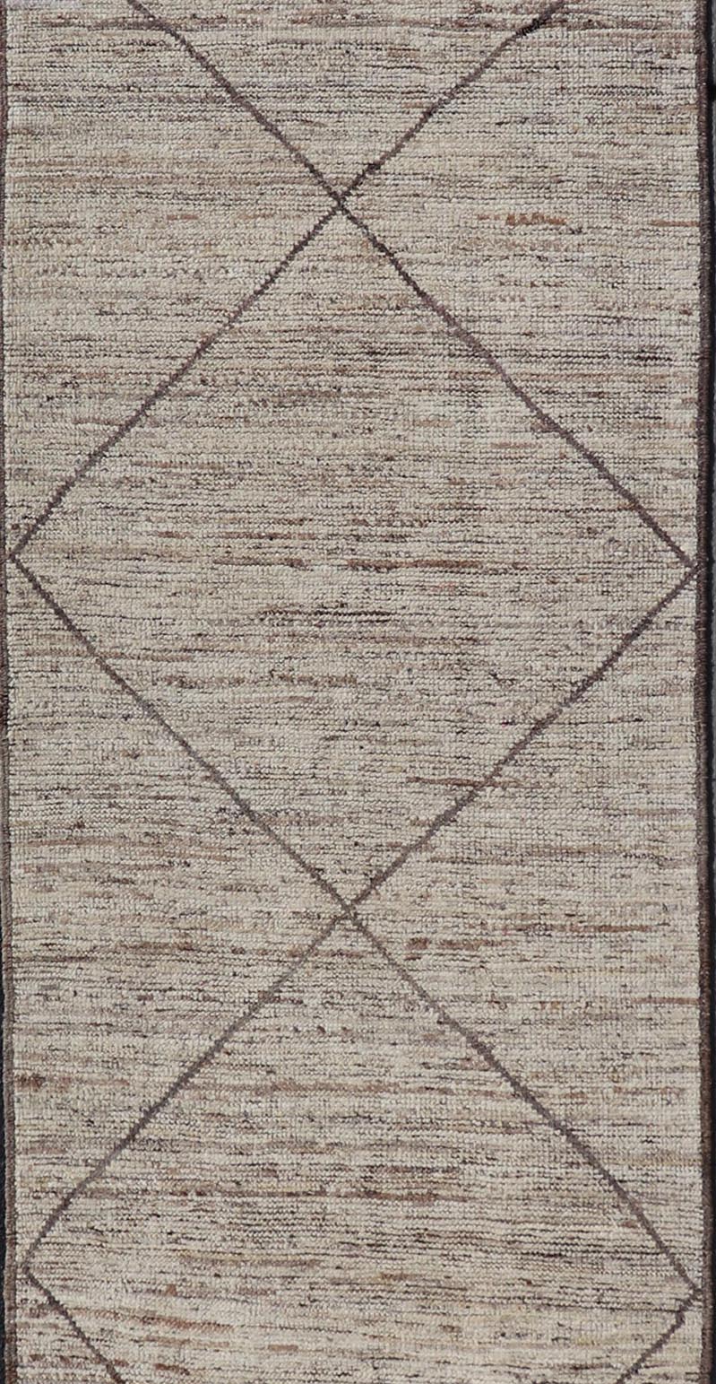 Modern Hand - Knotted Moroccan Runner in Wool with Diamond Design in Earthy Tones Measures: 2'11 x 13'2 This modern casual tribal Moroccan runner has been hand - knotted in wool. The rug features a modern geometric diamond design, rendered i... - Keivan Woven ArtsAFG - 39553 - 19766Rug