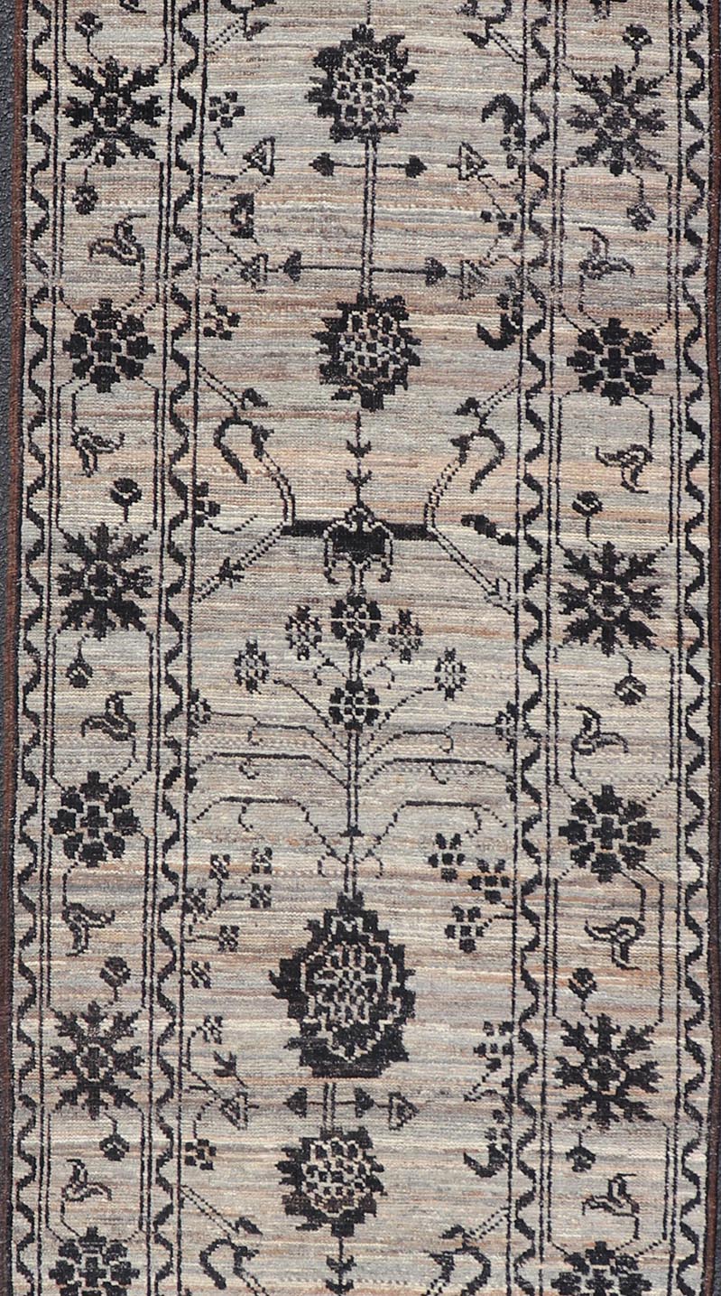 Modern Hand - Knotted Rug in Wool with Sub - Geometric Oushak Design in Earthy Tones This modern oushak designed tribal rug has been hand - knotted. The rug features a modern sub - geometric Oushak design, replete with various motifs in charcoal on an e... - Keivan Woven ArtsAFG - 39612 - 19550Rug