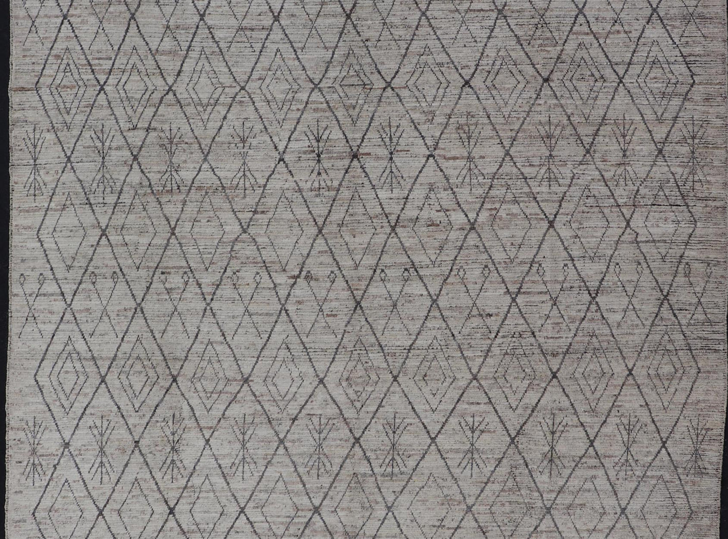 Modern Hand - Knotted Kilim in Wool with All - Over Sub - Geometric Diamond Design This modern casual tribal rug has been hand - knotted. The rug features a modern all - over sub - geometric diamond design, replete with various motifs, the entirety of the ... - Keivan Woven ArtsAFG - 39748 - 19514Rug