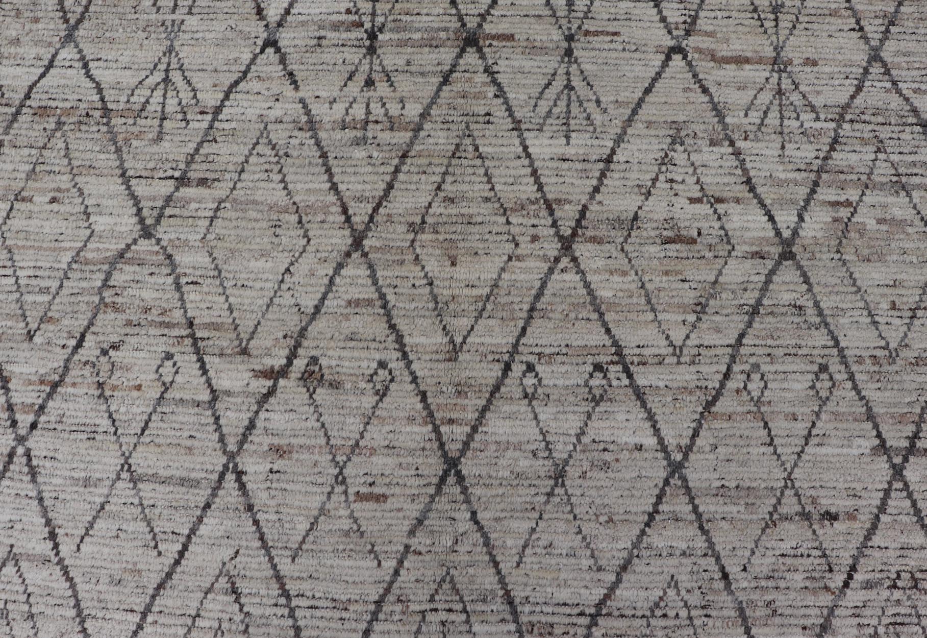 Modern Hand - Knotted Kilim in Wool with All - Over Sub - Geometric Diamond Design This modern casual tribal rug has been hand - knotted. The rug features a modern all - over sub - geometric diamond design, replete with various motifs, the entirety of the ... - Keivan Woven ArtsAFG - 39748 - 19514Rug