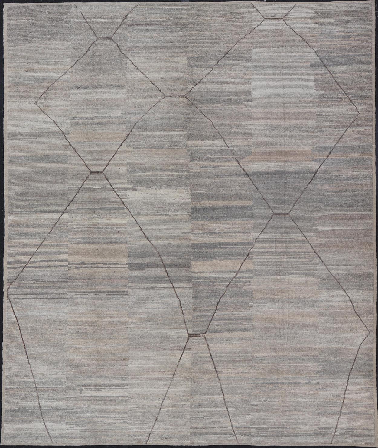 Large Modern Hand - Knotted Rug with Moroccan Design in Earthy and Natural Tones This modern casual rug has been hand - knotted. The rug features a modern Moroccan sub - geometric design, composed of a centralized double diamond pattern; making this ... - Keivan Woven ArtsAFG - 39794 - 19532Rug