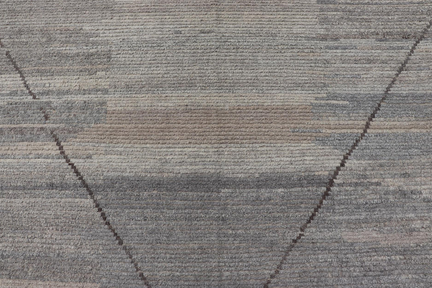 Large Modern Hand - Knotted Rug with Moroccan Design in Earthy and Natural Tones This modern casual rug has been hand - knotted. The rug features a modern Moroccan sub - geometric design, composed of a centralized double diamond pattern; making this ... - Keivan Woven ArtsAFG - 39794 - 19532Rug
