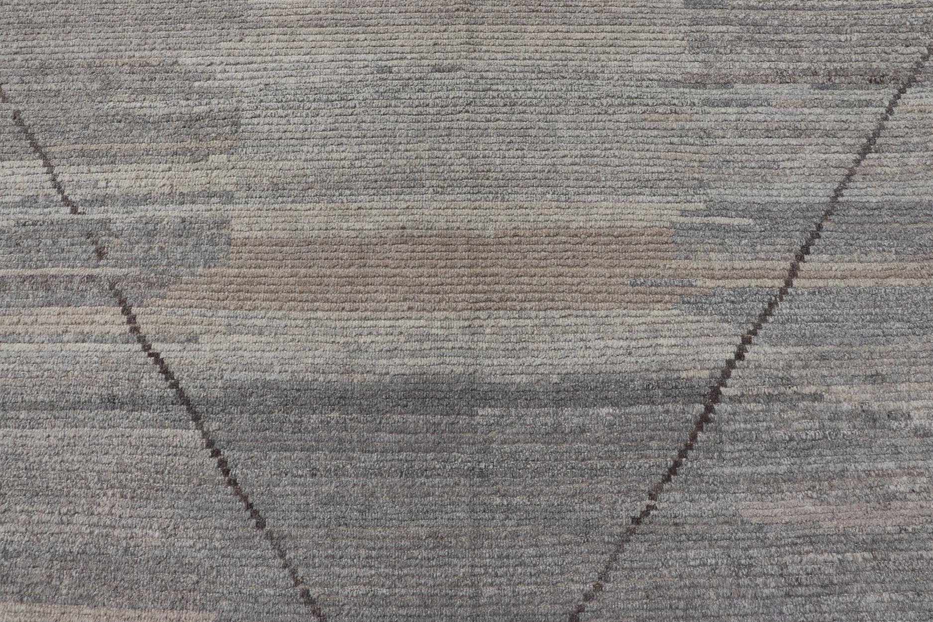 Large Modern Hand - Knotted Rug with Moroccan Design in Earthy and Natural Tones This modern casual rug has been hand - knotted. The rug features a modern Moroccan sub - geometric design, composed of a centralized double diamond pattern; making this ... - Keivan Woven ArtsAFG - 39794 - 19532Rug