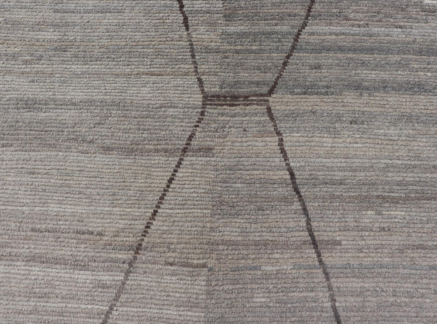 Large Modern Hand - Knotted Rug with Moroccan Design in Earthy and Natural Tones This modern casual rug has been hand - knotted. The rug features a modern Moroccan sub - geometric design, composed of a centralized double diamond pattern; making this ... - Keivan Woven ArtsAFG - 39794 - 19532Rug
