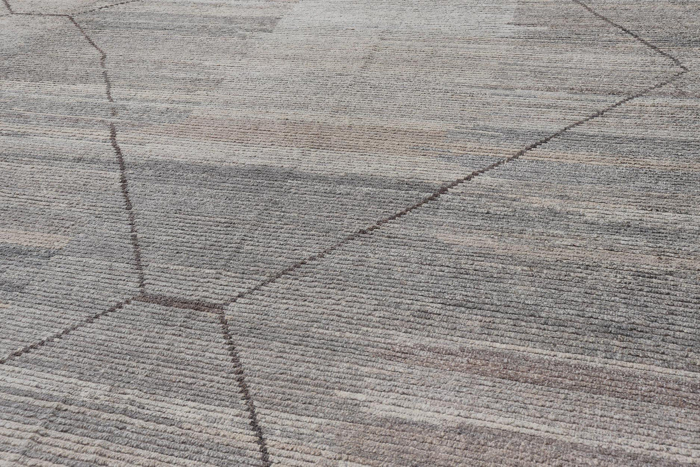 Large Modern Hand - Knotted Rug with Moroccan Design in Earthy and Natural Tones This modern casual rug has been hand - knotted. The rug features a modern Moroccan sub - geometric design, composed of a centralized double diamond pattern; making this ... - Keivan Woven ArtsAFG - 39794 - 19532Rug