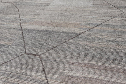 Large Modern Hand - Knotted Rug with Moroccan Design in Earthy and Natural Tones This modern casual rug has been hand - knotted. The rug features a modern Moroccan sub - geometric design, composed of a centralized double diamond pattern; making this ... - Keivan Woven ArtsAFG - 39794 - 19532Rug