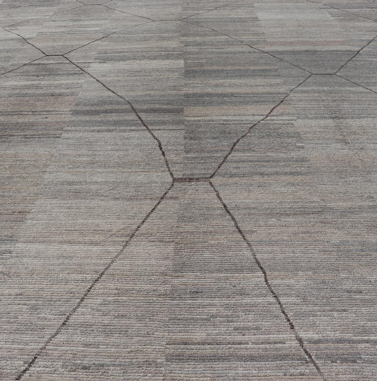 Large Modern Hand - Knotted Rug with Moroccan Design in Earthy and Natural Tones This modern casual rug has been hand - knotted. The rug features a modern Moroccan sub - geometric design, composed of a centralized double diamond pattern; making this ... - Keivan Woven ArtsAFG - 39794 - 19532Rug