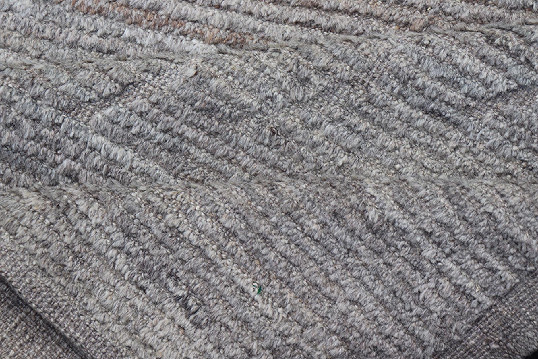 Modern Casual Runner Hand Knotted in Neutral Tones with Shades of Gray. Keivan Woven Arts rug AFG - 39819, country of origin / type: Afghanistan / Pile. Measures: 2'11 x 9'8 The subdued design of this runner makes it perfect for modern and casual ... - Keivan Woven ArtsAFG - 39819 - 21343Rug
