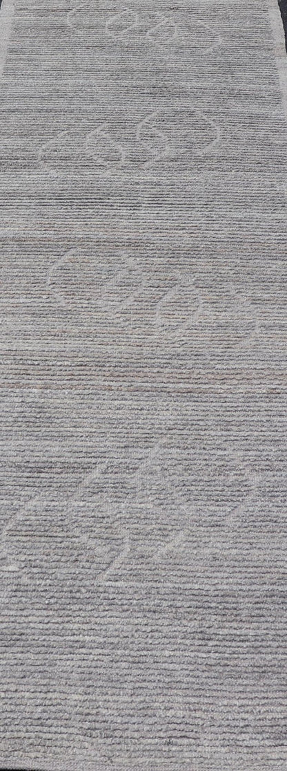 Modern Casual Runner Hand Knotted in Neutral Tones with Shades of Gray. Keivan Woven Arts rug AFG - 39819, country of origin / type: Afghanistan / Pile. Measures: 2'11 x 9'8 The subdued design of this runner makes it perfect for modern and casual ... - Keivan Woven ArtsAFG - 39819 - 21343Rug