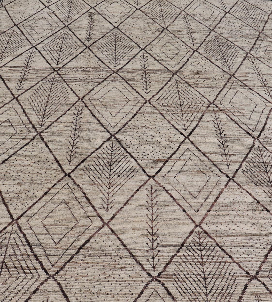 Large Modern Moroccan Hand - Knotted Rug w/ Tribal Diamond Design in Natural Tones This modern casual tribal rug has been hand - knotted. The rug features a modern sub - geometric diamond design, replete with various motifs within most diamonds; makin... - Keivan Woven ArtsAFG - 40803 - 19412Rug