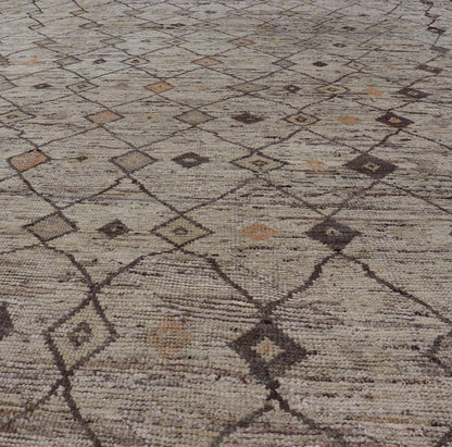 Modern Hand - Knotted Rug in Wool with Sub - Geometric Interlocked Diamond Design This modern casual tribal rug has been hand - knotted. The rug features a modern sub - geometric all - over diamond design, rendered in multicolor, making this rug a superb ... - Keivan Woven ArtsAFG - 40829 - 19424Rug