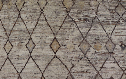 Modern Hand - Knotted Rug in Wool with Sub - Geometric Interlocked Diamond Design This modern casual tribal rug has been hand - knotted. The rug features a modern sub - geometric all - over diamond design, rendered in multicolor, making this rug a superb ... - Keivan Woven ArtsAFG - 40829 - 19424Rug