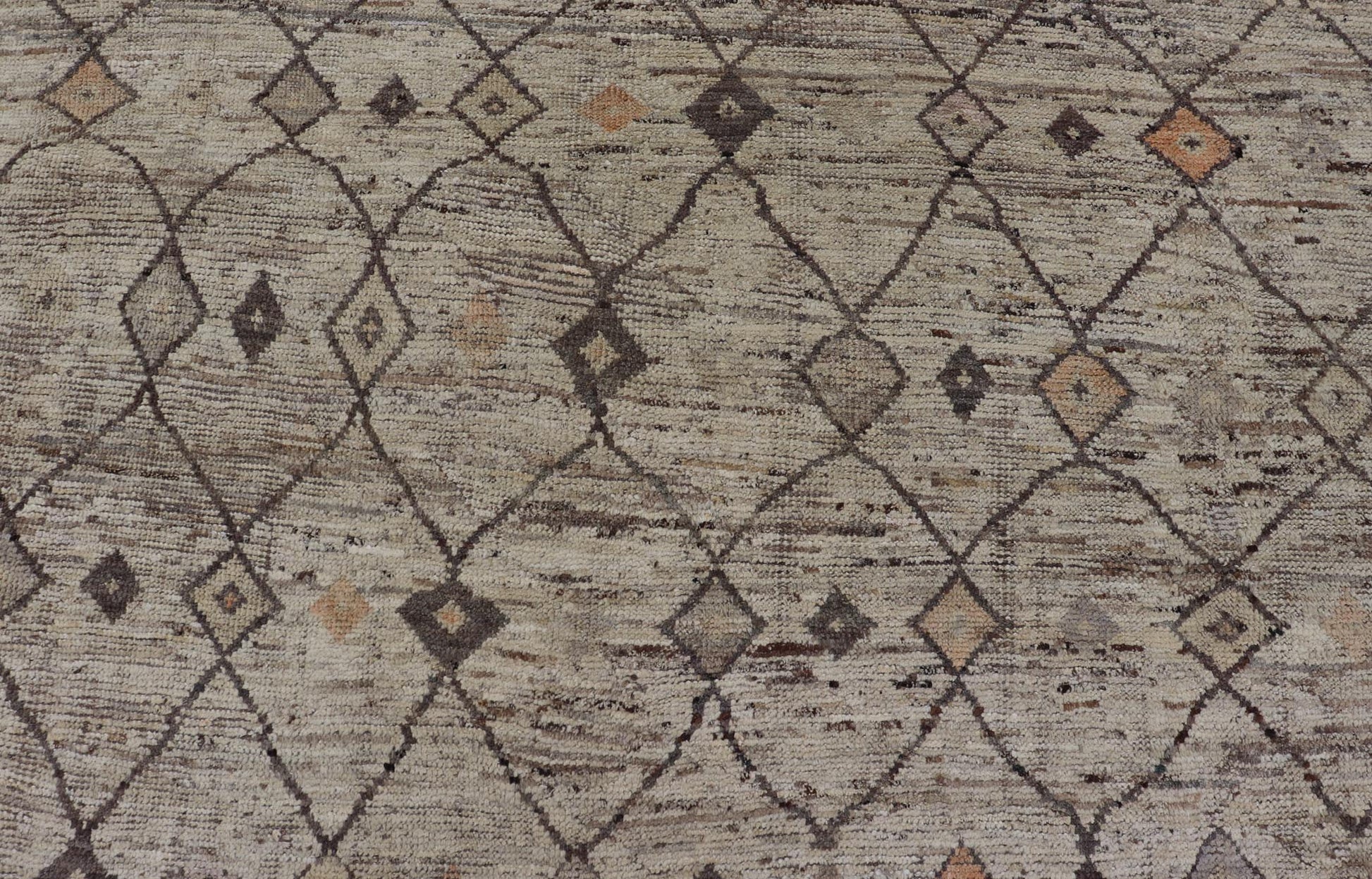 Modern Hand - Knotted Rug in Wool with Sub - Geometric Interlocked Diamond Design This modern casual tribal rug has been hand - knotted. The rug features a modern sub - geometric all - over diamond design, rendered in multicolor, making this rug a superb ... - Keivan Woven ArtsAFG - 40829 - 19424Rug