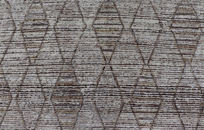 Modern Hand - Knotted Rug in Wool with Sub - Geometric Diamond Design in Earth Tones This modern casual tribal rug has been hand - knotted. The rug features a modern all - over sub - geometric diamond design, rendered in earthy tones, making this rug a s... - Keivan Woven ArtsAFG - 41004 - 19460Rug