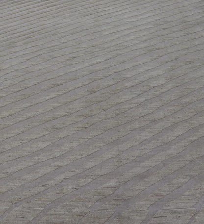 Modern Rug in Wool with Sub - Geometric Slanted Linear Design in Cream and Taupe This modern casual tribal rug has been hand - knotted in wool. The rug features a modern sub - geometric slanted linear design, rendered in creams tones; making this rug ... - Keivan Woven ArtsAFG - 41009 - 19808Rug