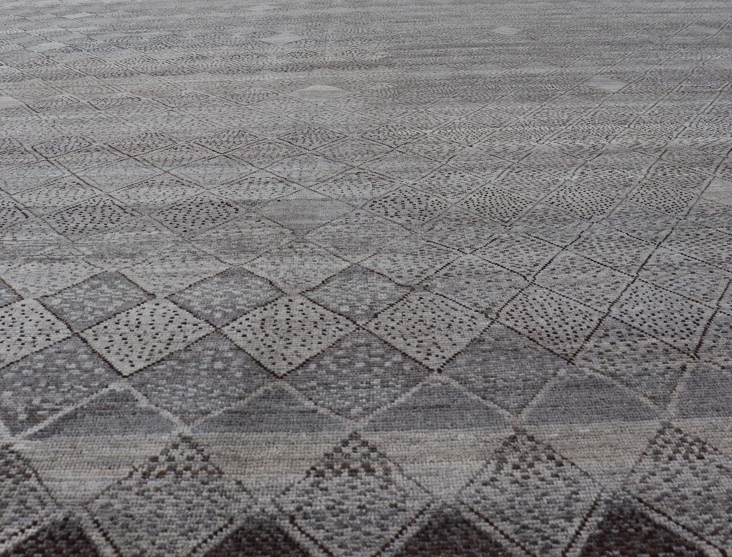 Very Large Modern Rug with Diamond Design in Gray, Taupe & Earth Tones, Keivan Woven Arts/ rug AFG - 41472, country of origin / type: Afghanistan / Modern Casual, circa Early - 21th Century. Measures: 18'3 x 26'6. This impressive rug with its... - Keivan Woven ArtsAFG - 41472 - 19526