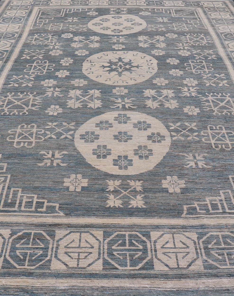 Modern Khotan Long Rug with Circular Medallions in Shades Of Steel Blue & Off White. Keivan Woven Arts rug AFG - 58337, Keivan Woven Arts / country of origin / type: Afghanistan / Khotan Measures: 10'6 x 16'3 This modern Khotan made rug fe... - Keivan Woven ArtsAFG - 58337 - 21457Rug
